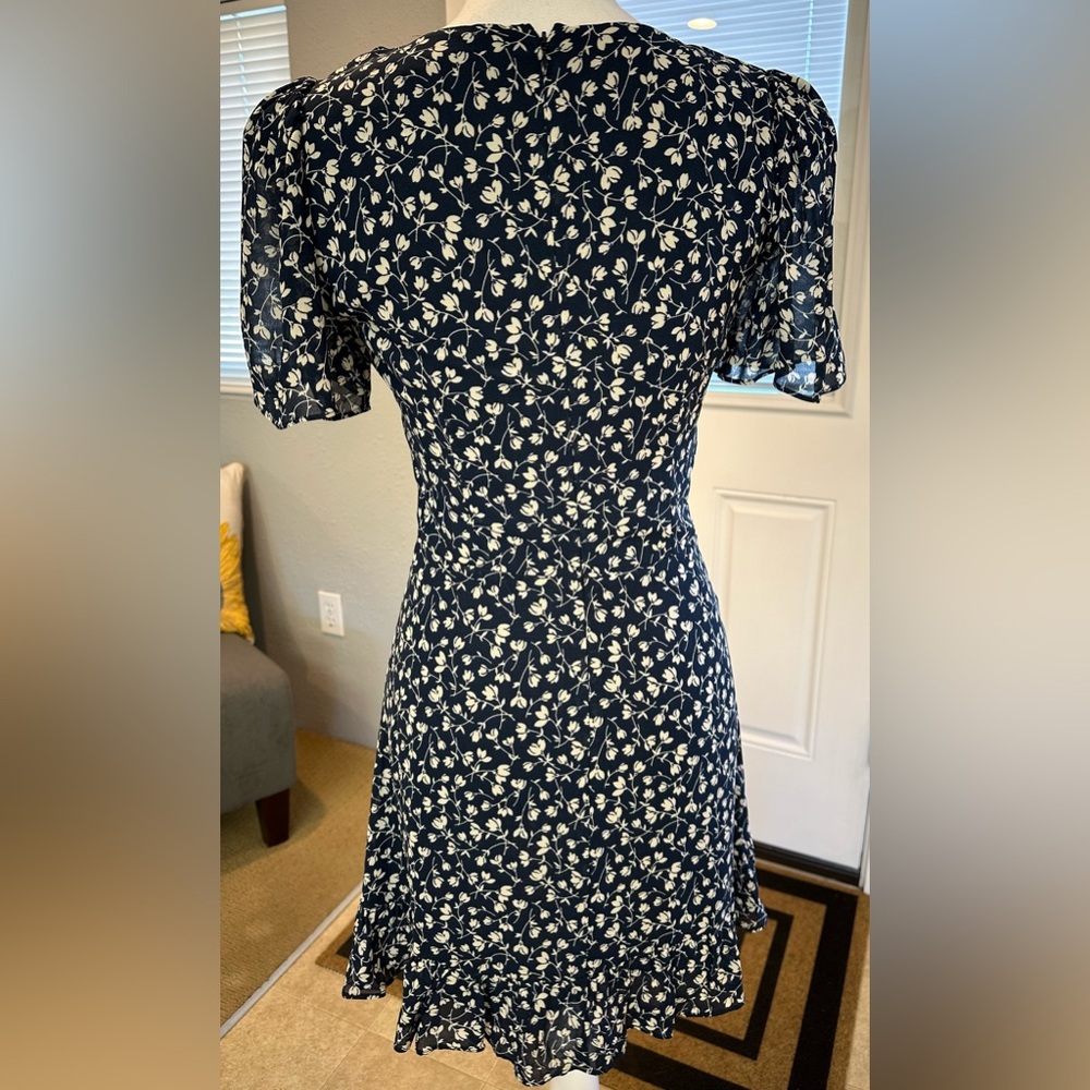 REFORMATION Short Sleeve Knee length Navy White Floral Dress - Picture 4 of 10